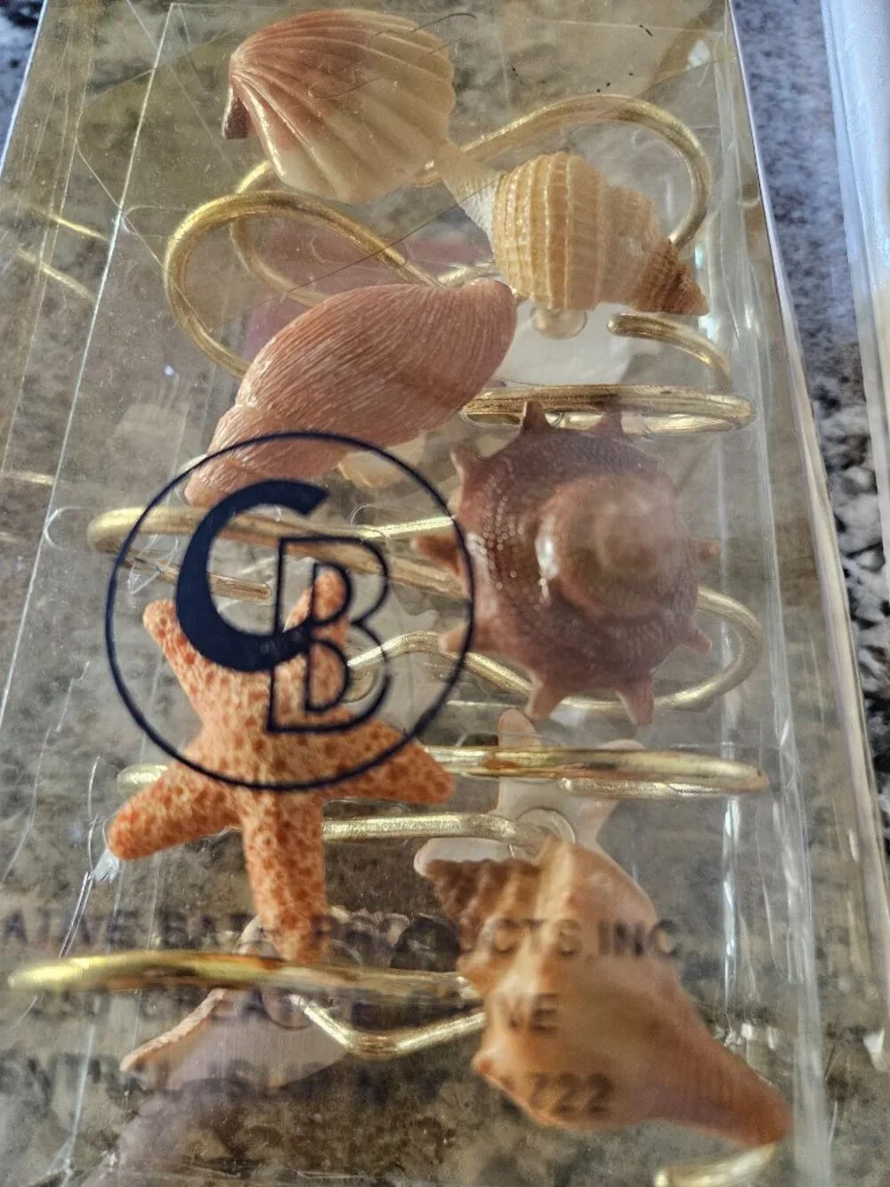BRAND NEW SET OF RESIN SEASHELL SHOWER HOOKS & PALE PEACH PLASTIC SHOWER CURTAIN